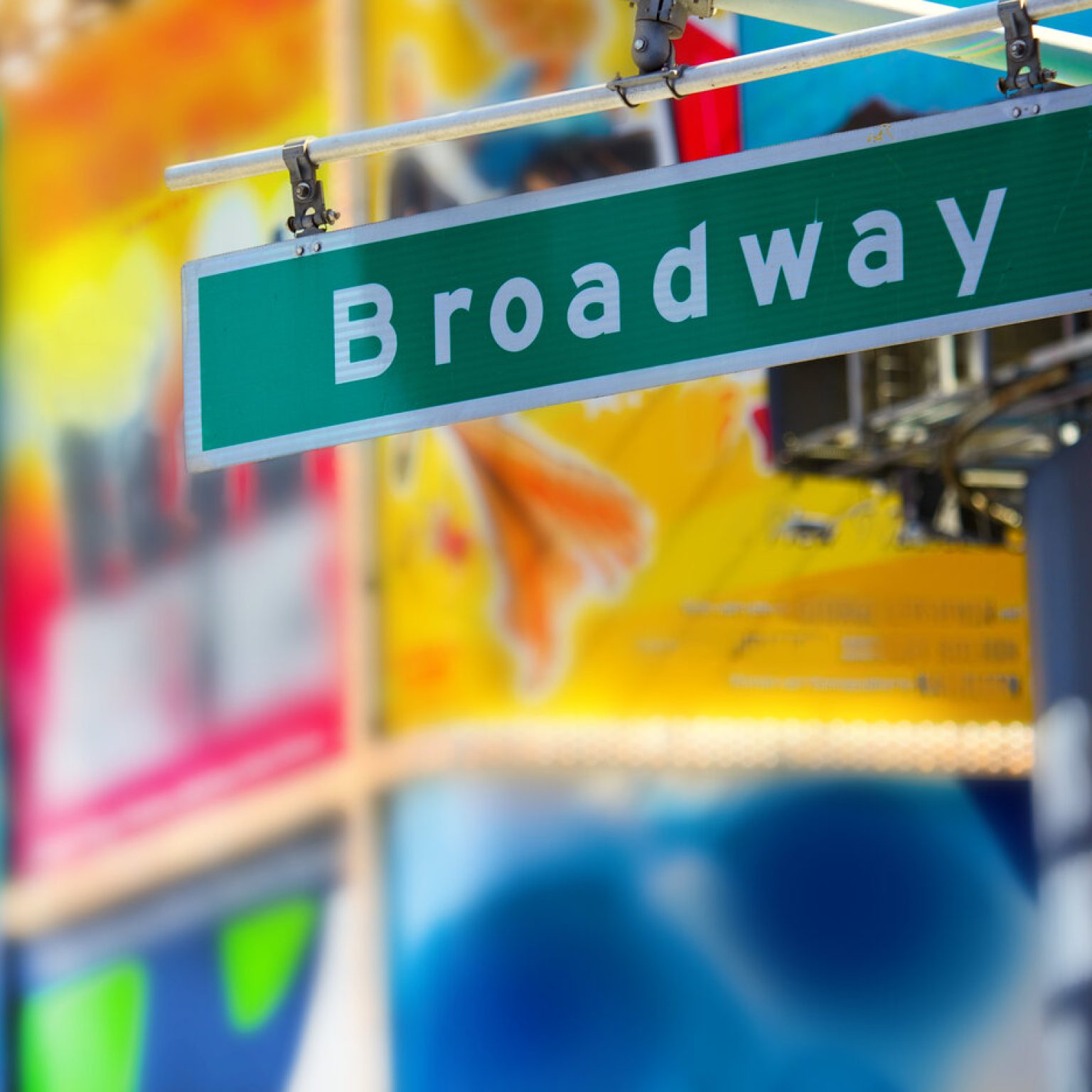 rsz 1broadway street sign 2025 01 15 14 38 03 utc 1536x1536